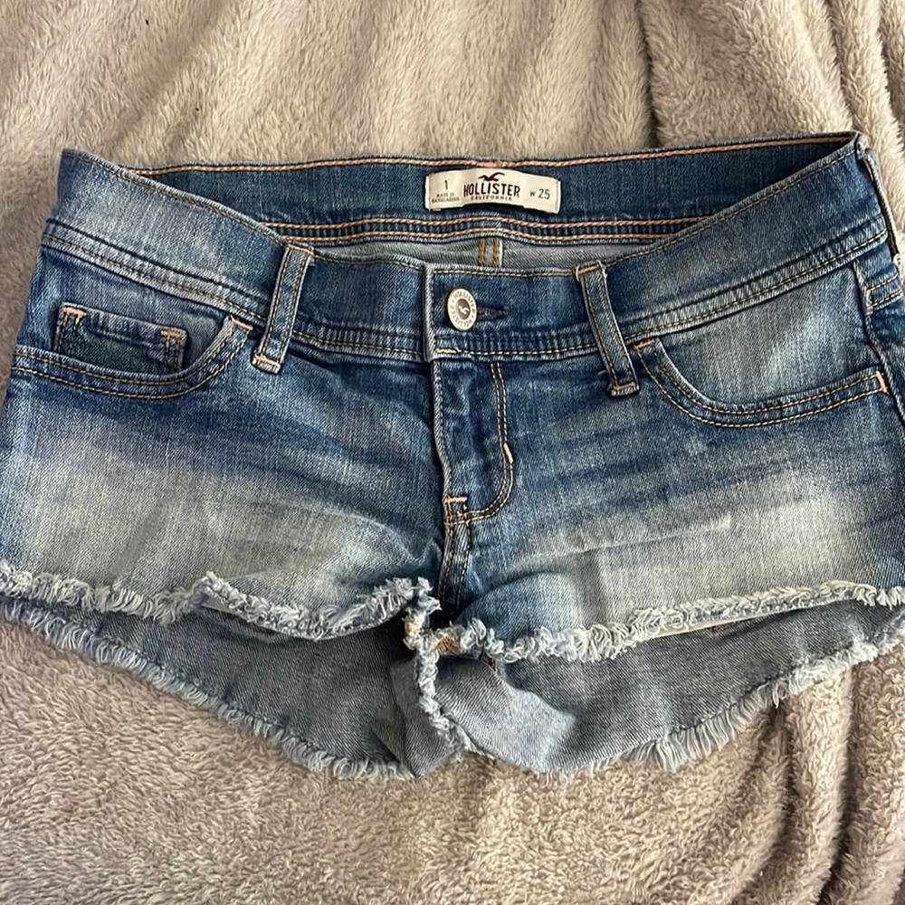 Hollister Jean shorts